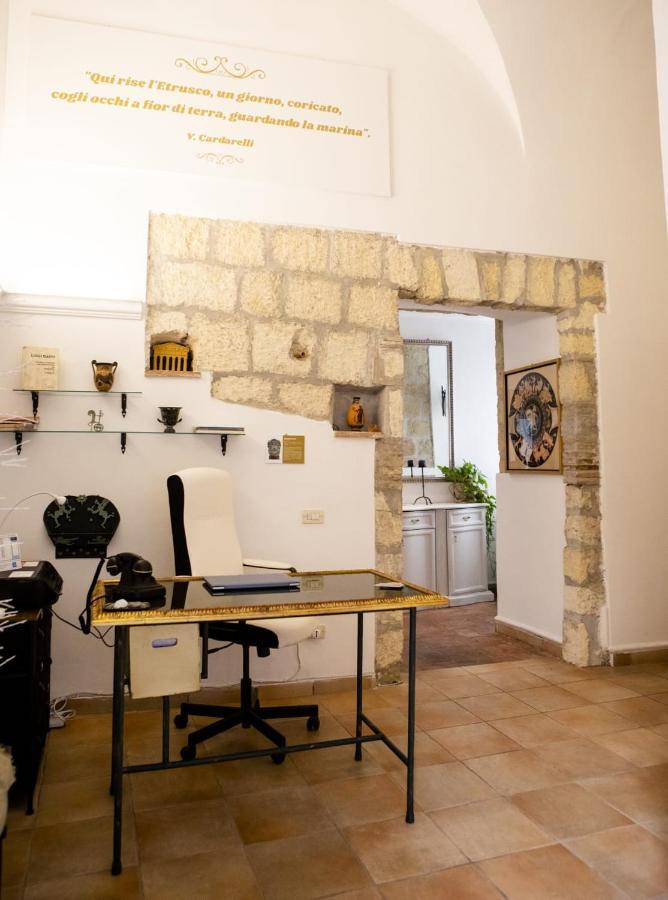 La Maison D'Etrusque Bed and Breakfast Tarquinia Exterior foto